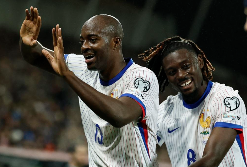 非常集中, 中路的射门, 卡马文加犯 非常集中, 中路的射门, 卡马文加犯